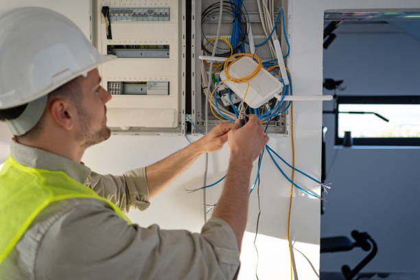 Best Circuit Breaker Repair  in Yorkville, WI